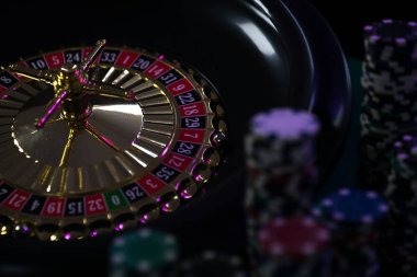 ledakwin MSC app home screen showing live casino, slots, and sportsbook sections